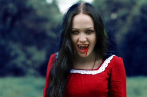 female-vampires-7.jpg